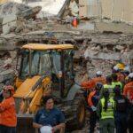 Venezuela earthquakes: International rescue teams join the search for survivors as death toll surpasses 1,400