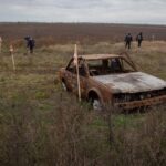 Thousands trapped in southern Ukraine struggle to survive