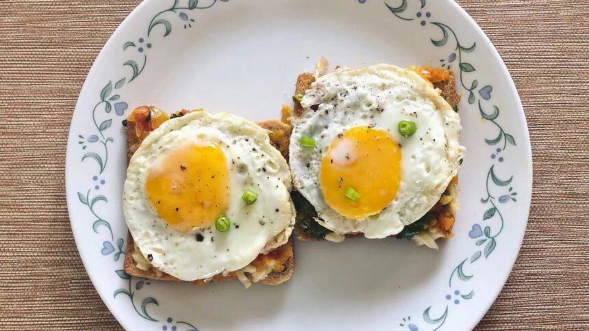 How Did Eggs Kejriwal Get Its Iconic Name? The Story Behind Mumbais Cult Breakfast