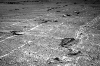 Curiosity Blog, Sols 4927–4933: Let’s Drive to That Smooth Area - NASA Science