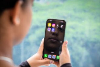 Social media: Age-related bans won’t keep kids safe, UNICEF warns