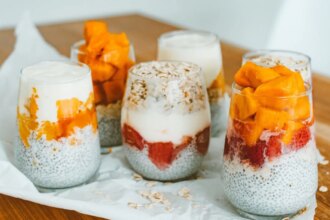 5 Easy Overnight Oat Recipes You Can Make In Just 5 Minutes