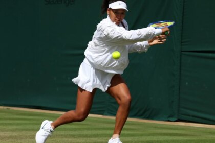 Naomi Osaka Reaches Wimbledon Last 16 For The First Time With Dominant Win Over Daria Kasatkina