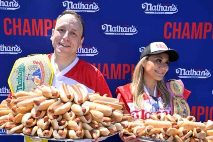 Man Eats 66 Hot Dogs In 10 Minutes, Wins Rs 9.5 Lakh At Annual Eating Competition In US