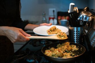 Reheating Leftovers? Food Authority Shares Mistakes That Can Make Food Unsafe