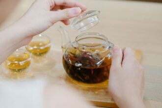 Nutritionist Shares A 10-Minute Natural Remedy For Period Pain Using 3 Kitchen Ingredients