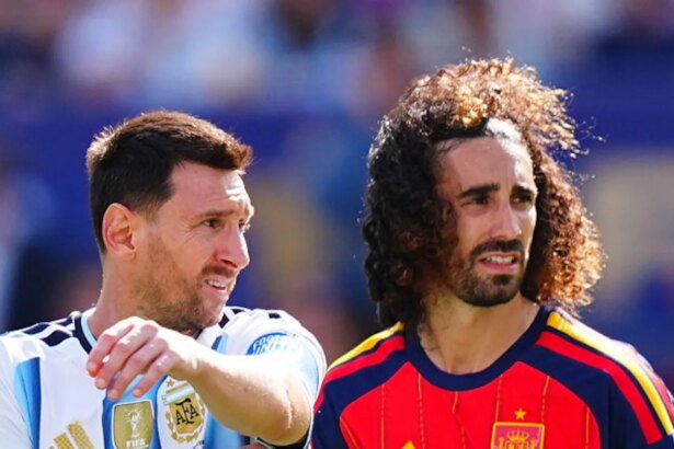 Lionel Messi Tried To Divert Referee's Attention Using 'Fake Injury' As Enzo Fernandez Got Red Card. Video