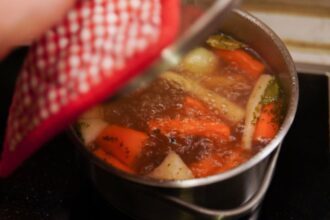 They Called Cops Over Rotting Corpse. It Turned Out To Be Stinky Vinegar