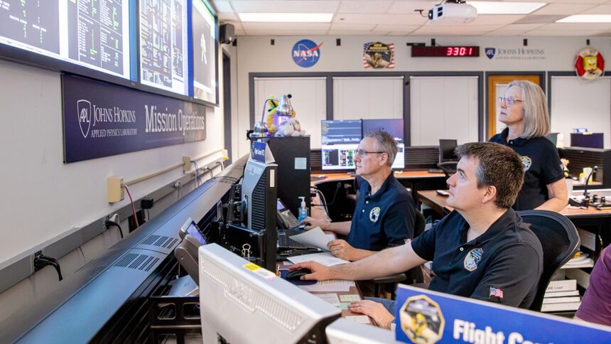 NASA’s New Horizons Spacecraft Wakes from Hibernation in Good Health