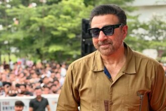 Sunny Deol Eats Samosas And Desi Ghee Parathas At 68, Heres How He Stays Fit
