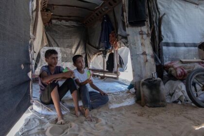 Middle East: 94 per cent need shelter in Gaza, Israel ramps up demolitions in Lebanon