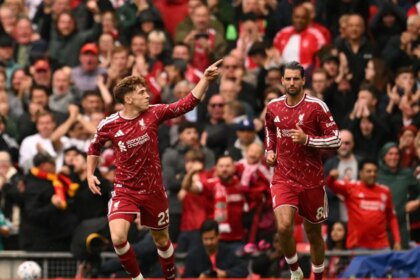 Premier League: Victor Munoz Saves Andoni Iraola In Liverpool Draw, Big-Spending Spurs Lose Again