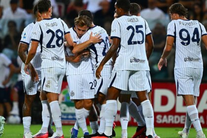 Hakan Calhanoglu Fires Inter Milan To Nervy Cagliari Win, Como Stun Napoli