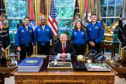 NASA’s Artemis II Crew Set to Receive Congressional Space Medal of Honor