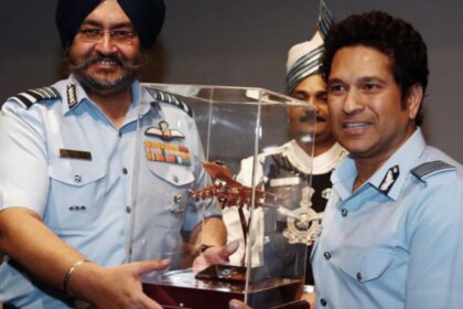 Sachin Tendulkar Finishes Watching 'Operation Safed Sagar', Then Writes Open Letter To Indian Air Force