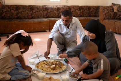 Food aid cutback in the occupied West Bank as health fears grow in Gaza
