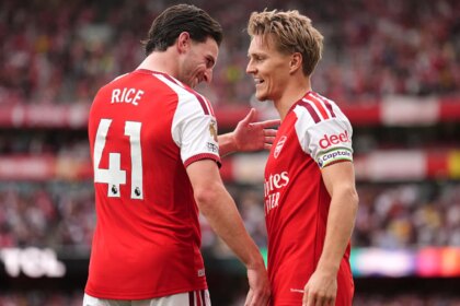 Arsenal Deliver Statement Fightback To End Chelsea's Flying Start