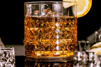 From Grain to Cask: How Whisky Develops Its Natural Flavours