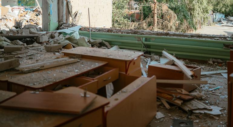 Ukraine: Attacks on education threaten an entire generation, UNICEF warns