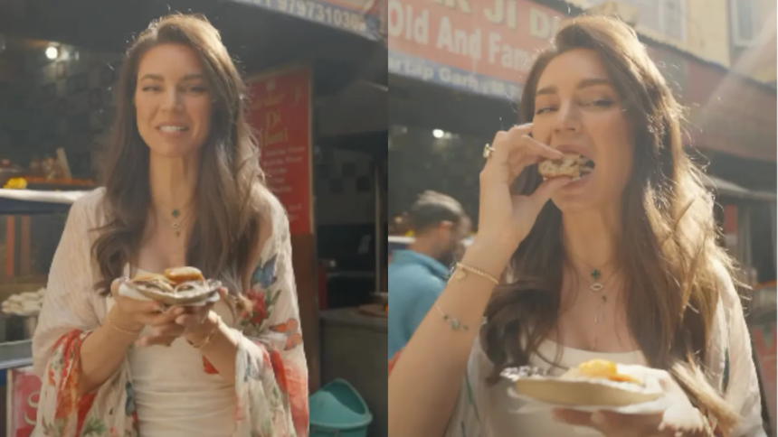 Video: Sarah Todd Tries Jammus Famous Kalari Kulcha, Calls It Her "New Favourite" Street Food In India