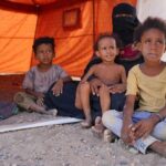 Yemen violence deepens concerns over child hunger crisis