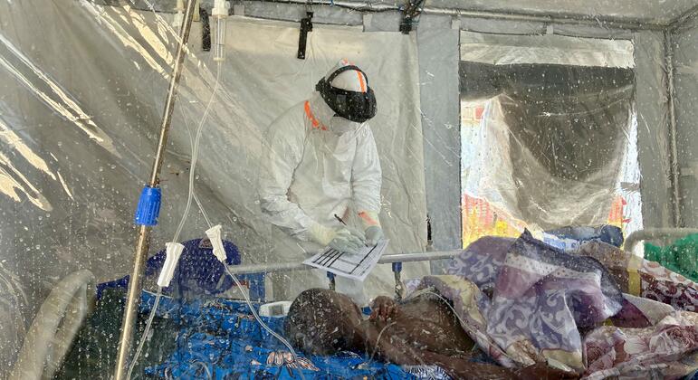 ‘Ebola takes the people children depend on’: UNICEF