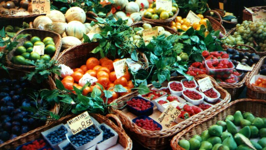 World Food Day 2026: 9 Tiny Tweaks In Your Daily Diet That Can Cut Food Waste Big Time