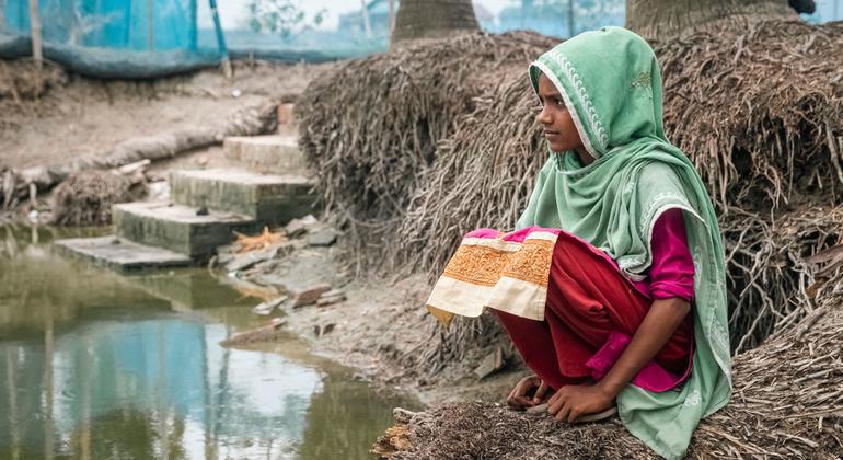 Bangladesh: UNICEF chief calls for an end to child marriage