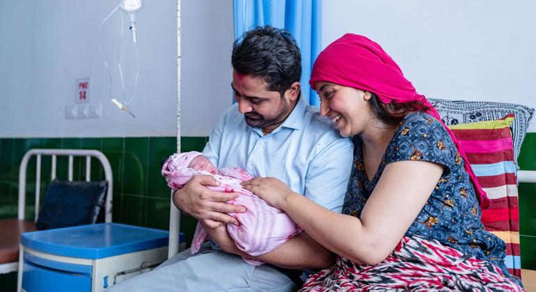 Mothers get nearly eight times more paid leave than fathers – and women pay the price