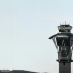 Why do planes keep circling before landing? The UN has a plan to fix it