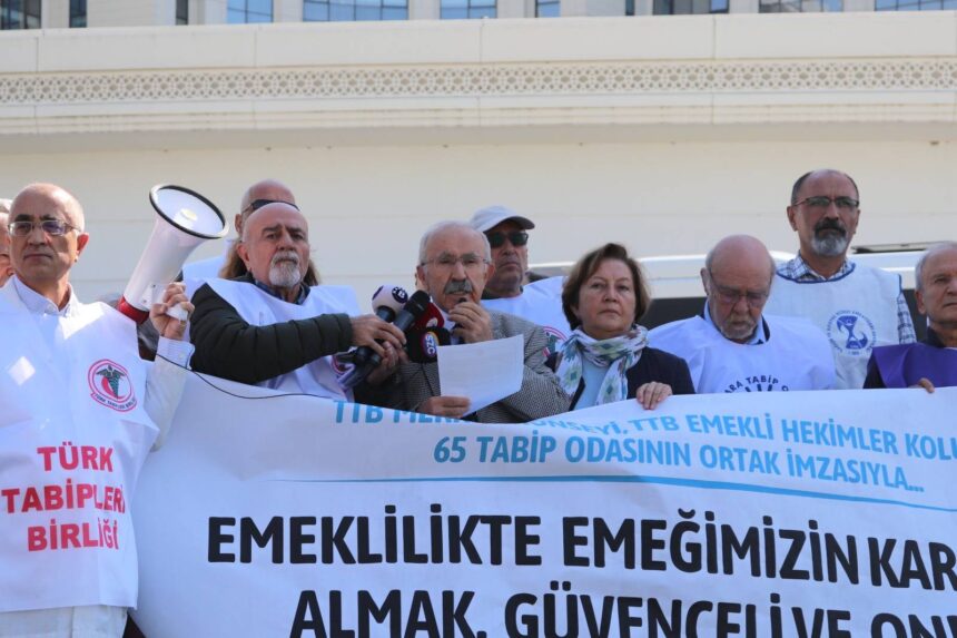 Emekli Hekimlerden Sağlık Bakanlığı Önünde Çağrı: Emeğimizin Karşılığını ve Onurlu Bir Yaşam İstiyoruz